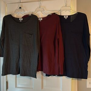 Three ladies Old Navy soft light weight tops!